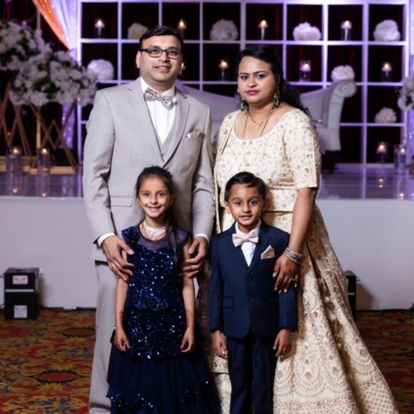 Profile Picture of Bhavna Patel (@bpatel0428) on Poshmark