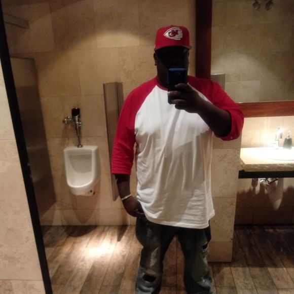 Profile Picture of Cedric Wade (@wadecedric) on Poshmark