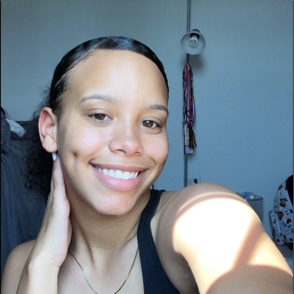 Profile Picture of Monae Tate (@monae546tate) on Poshmark