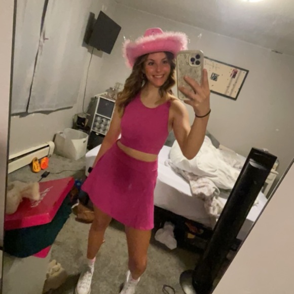 Profile Picture of Makayla Backous (@makaylabackous3) on Poshmark