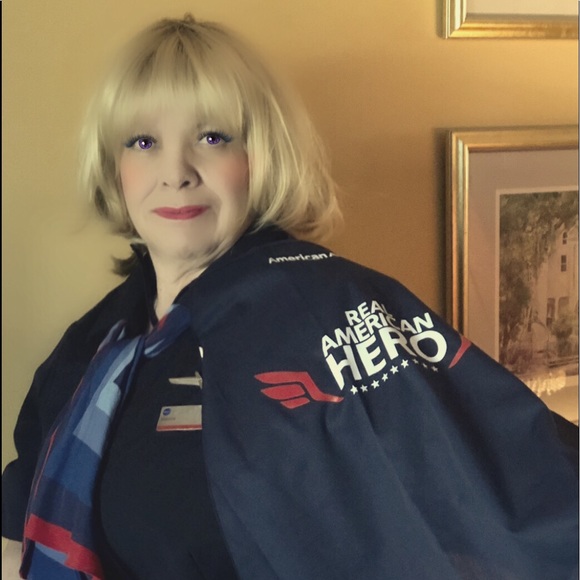 Profile Picture of Sharon Lowe (@usairgirl767) on Poshmark