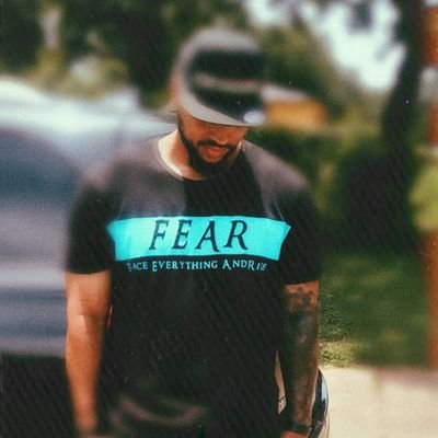 Profile Picture of Dee Bates (@TwistedBody_13) on Twitter
