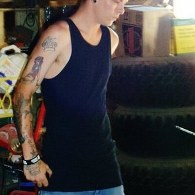 Profile Picture of Nicolas Knott (@Seven7etterNick) on Twitter