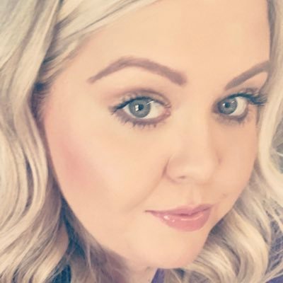 Profile Picture of April Payne (@april_drye) on Twitter