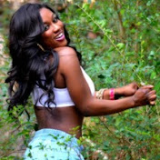 Profile Picture of Simone Kelly (@simonekelly222) on Youtube