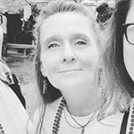 Renee Hennessey - Instagram Profile Picture of Renee Hennessey (@rmamahenn) on Instagram