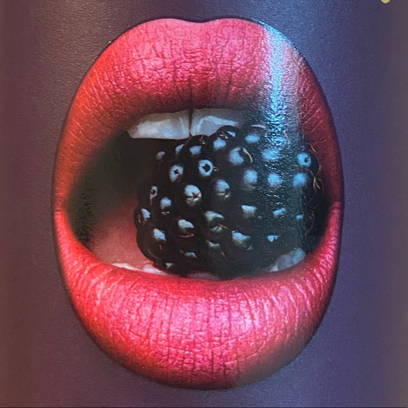 Profile Picture of Jillian Curry (@jillian_curry) on Poshmark