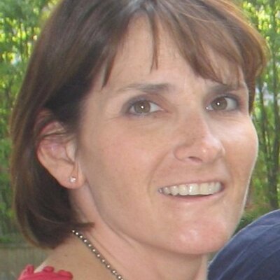 Profile Picture of Mary Ireland (@IrelandComm) on Twitter