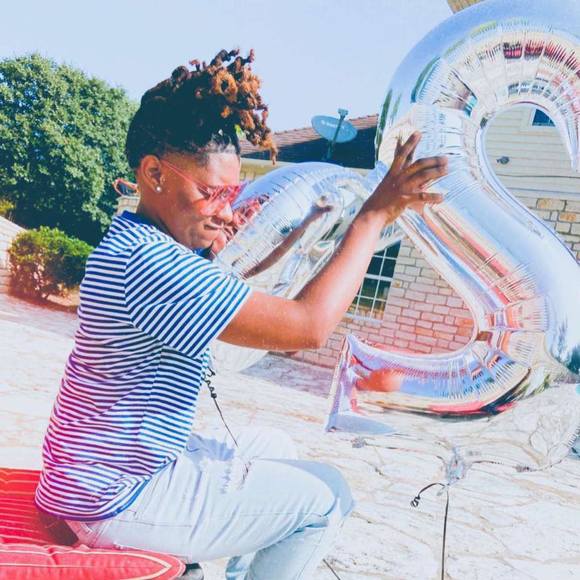 Profile Picture of Tia Tolbert (@tia_t17) on Poshmark