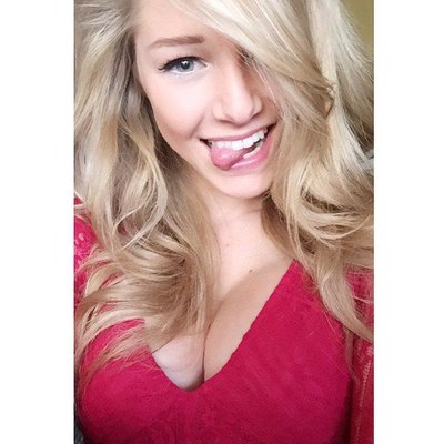 Profile Picture of Marylou Burke (@dasimpflakco192) on Twitter