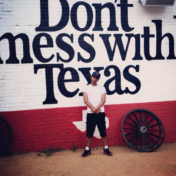 Profile Picture of Cesar Sanchez (@cesarsanchez540) on Poshmark