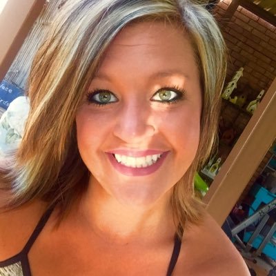 Profile Picture of Kelsey Armstrong (@HowardMorquecho) on Twitter