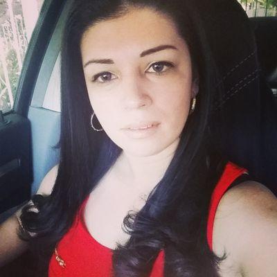 Profile Picture of Clarissa Reyna (@reynaclarissa19) on Twitter