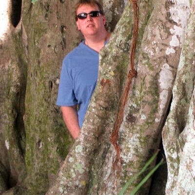 Profile Picture of Tom Settles (@tomSettles13) on Twitter