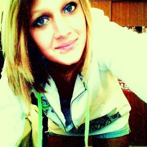 Profile Picture of Mackenzie Jade Hall (@mackenziejade) on Myspace