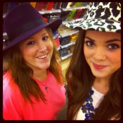 Profile Photo of Carley & Melissa (@Carley_Melissa) on Twitter