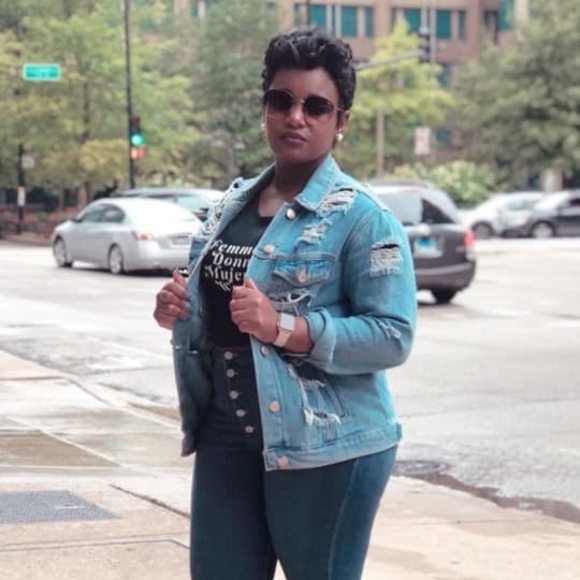 Profile Picture of Phylicia Cotten (@phyliciac06) on Poshmark