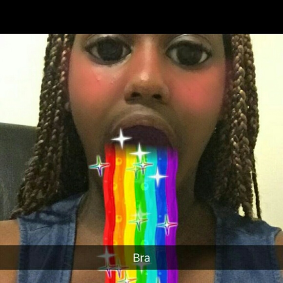 Profile Picture of Shamila Shabani (@shamila_love) on Poshmark