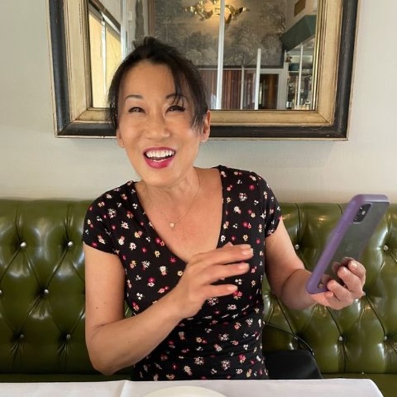 Profile Picture of Myoungnam Blaauboer (@myblaauboer) on Poshmark