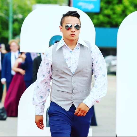 Profile Picture of Jordell Fleury (@jordellfleury) on Poshmark