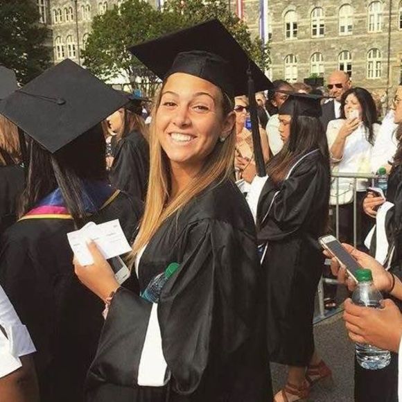 Profile Picture of Alissa Tripodoro (@atripodoro) on Poshmark