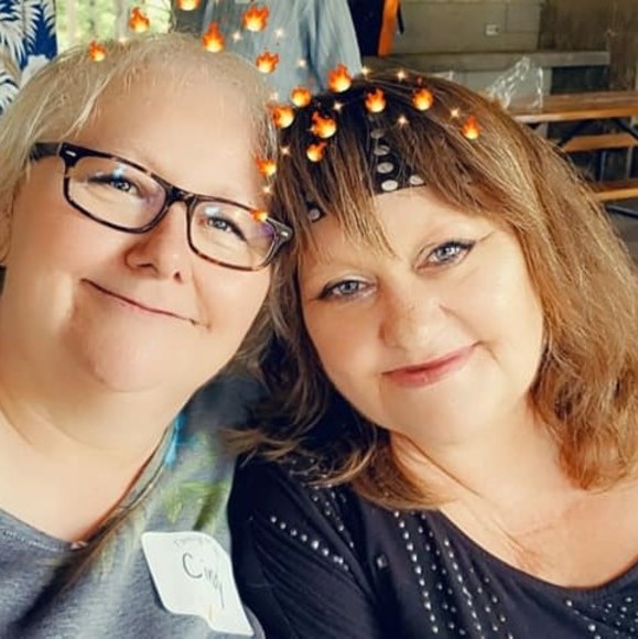 Profile Picture of Roxy Wacek (@roxywacek) on Poshmark