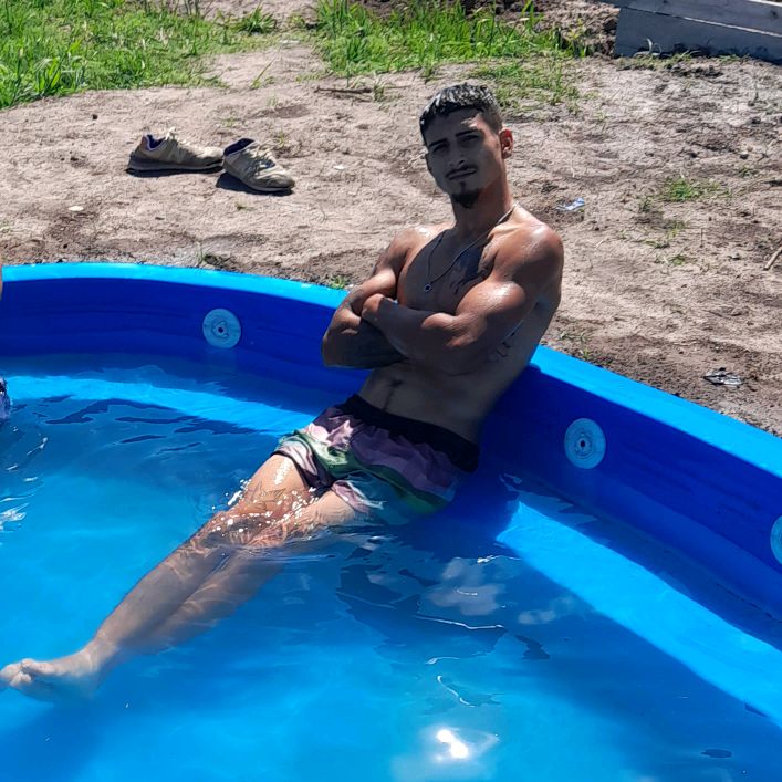 Profile Picture of Thomás Ticeira (@thoms.ticeira) on Tiktok