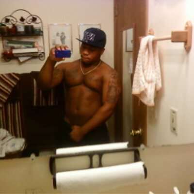 Profile Picture of Jay Isom (@TaurusK1ng) on Twitter
