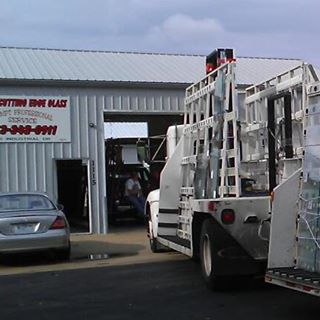 Profile Picture of Carl's Cutting Edge Glass (@carlscutting.edgeglass) on Facebook