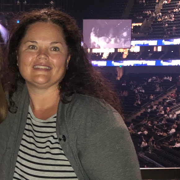 Profile Picture of Jacy Mitchell (@nateandjacy) on Poshmark