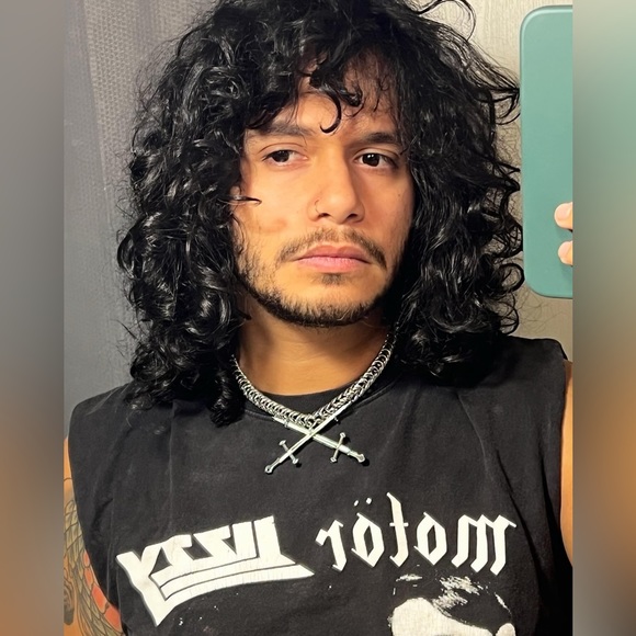 Jake Duran - Poshmark Profile Picture of Jake Duran (@dbeatmeoff) on Poshmark