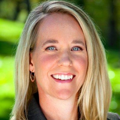 Profile Picture of Dr. Lisa Hunsicker (@drlisahunsicker) on Twitter