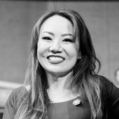 Profile Picture of Marcia Lee Kelly (@Marcialeekelly) on Twitter