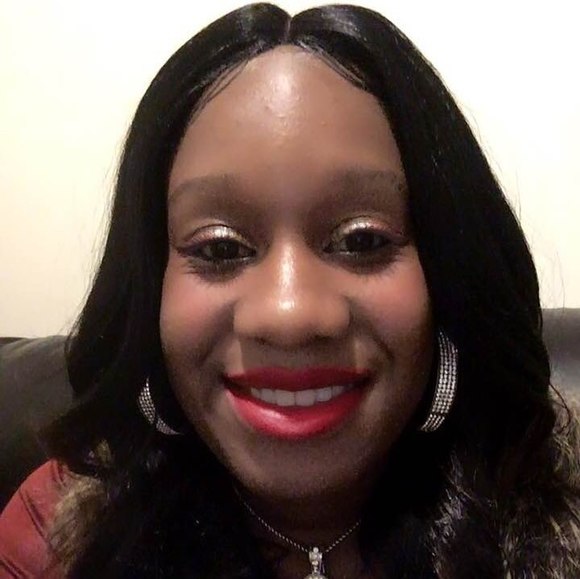 Profile Picture of Ebony Botley (@botley2018) on Poshmark