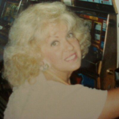 Profile Picture of Marlene Lee Block (@kitten2739) on Twitter