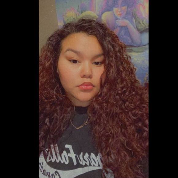 Lareena Sherwood - Poshmark Profile Picture of Lareena Sherwood (@reenas27) on Poshmark