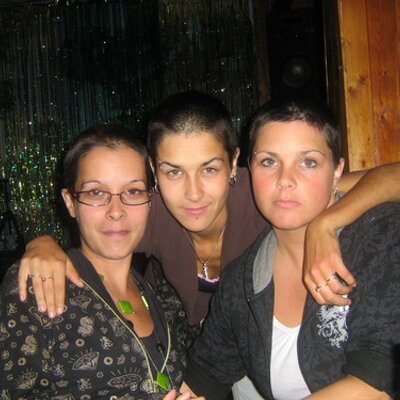 Profile Picture of Nancy  Deschamps (@28_nancy) on Twitter