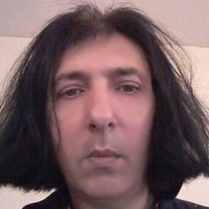 Profile Picture of Charlie Edwards (@ihatecharlieedwards) on Myspace