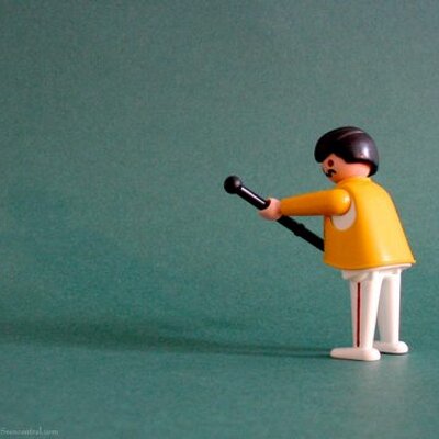 Profile Picture of John Yang (@rivertea) on Twitter