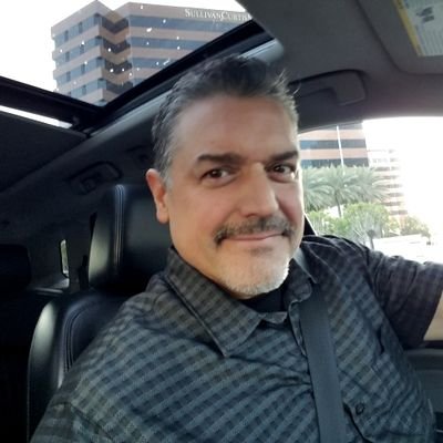 Profile Picture of Dino James Battaglia (@DinoBattaglia) on Twitter