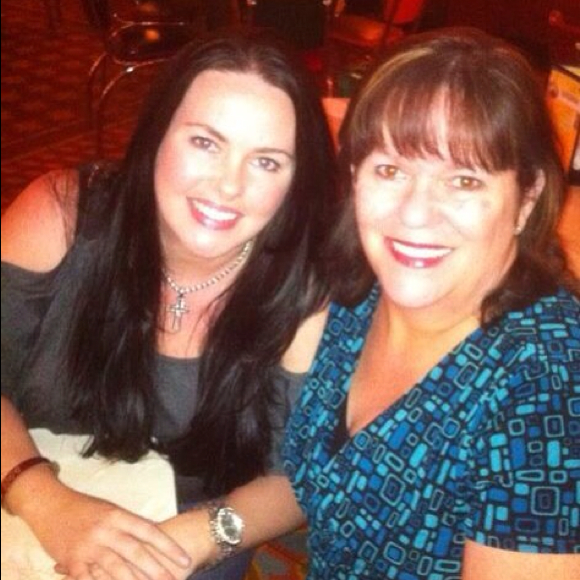 Profile Picture of Donna Hull (@snook8) on Poshmark