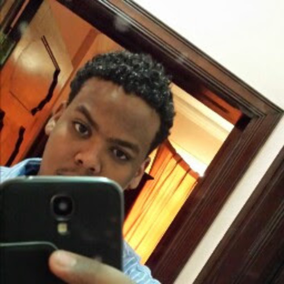 Profile Picture of Mohammed Amer (@shallol1995) on Poshmark
