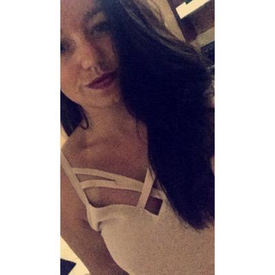 Profile Picture of Erin McGrath (@erinnicolemcg) on Twitter