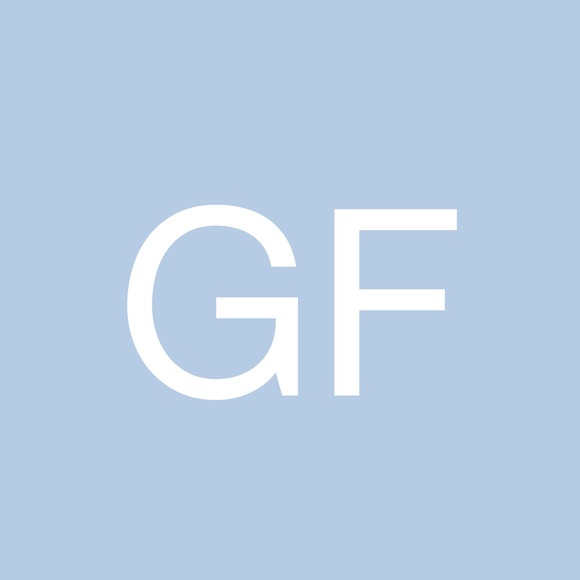 Profile Picture of Grace Forrest (@gracefiddler) on Poshmark