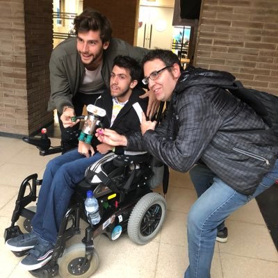 Profile Picture of Joan Hidalgo (@joanrobots) on Twitter