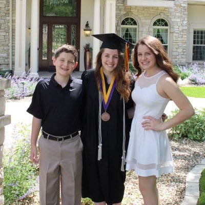 Profile Picture of Amy Westfall (@JoJoWestfall) on Twitter