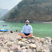 Profile Picture of Nikhil Rao (@NikhilRaovlogs) on Youtube