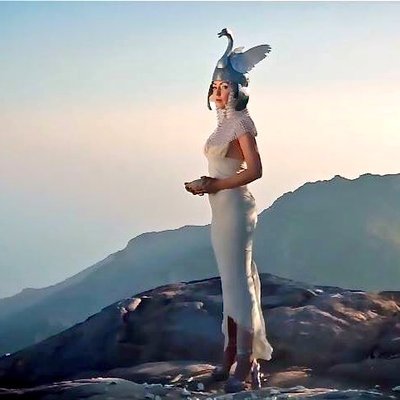 Profile Picture of Monet Clark (@ClarkMonet) on Twitter