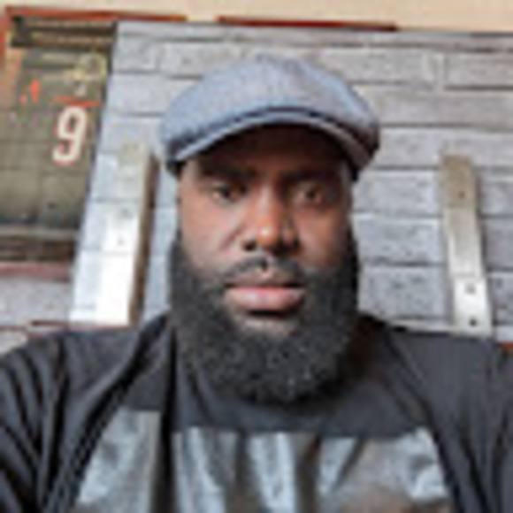Profile Picture of Kenneth Bryan (@kdbryan21) on Poshmark