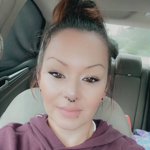 Profile Picture of Kristin Rosati (@rosie03102) on Poshmark
